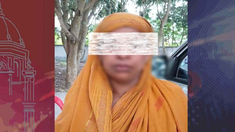 নড়াইলে ১৫ লাখ টাকার গাঁজাসহ নারী গ্রেফতার, সহযোগী পলাতক