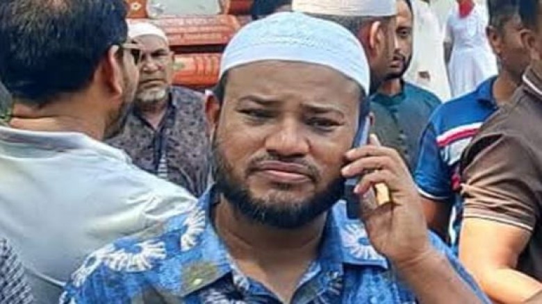 মাগুরায় কৃষি কর্মকর্তাকে ঝুলিয়ে পেটানোর হুমকি! যুবদল নেতা বহিস্কার!...