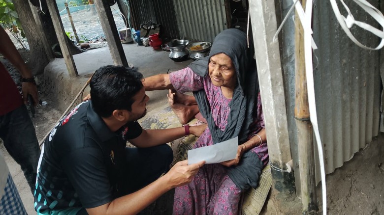 বেনাপোল পৌরসভার ২  নম্বর ওয়ার্ডে জেলা যুবদল নেতা ইমদাদের ব্য