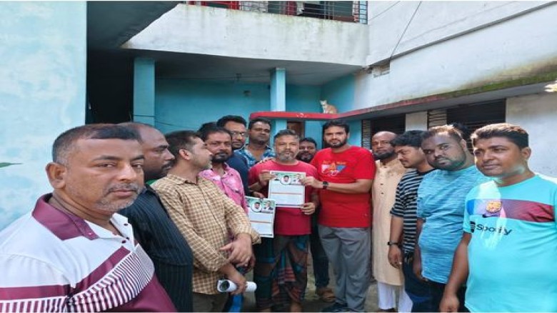 সাধারণ মানুষের ভালোবাসা ও আস্থাকে সম্বল করে স্থানীয় ভোটারদের দ্বারে দ্বারে যান মেয়র প্রার্থী ইমদাদ...