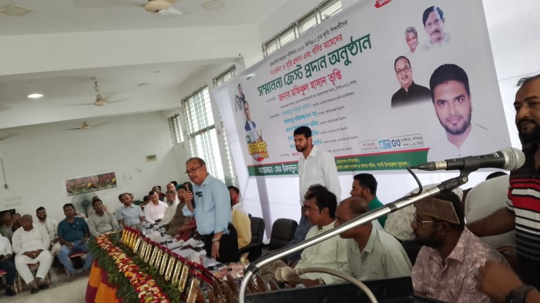 বেনাপোলে জিপিএ-৫ প্রাপ্ত শিার্থীদের সংবর্ধনা ও গুণী মায়েদের সম্মাননা প্রদান